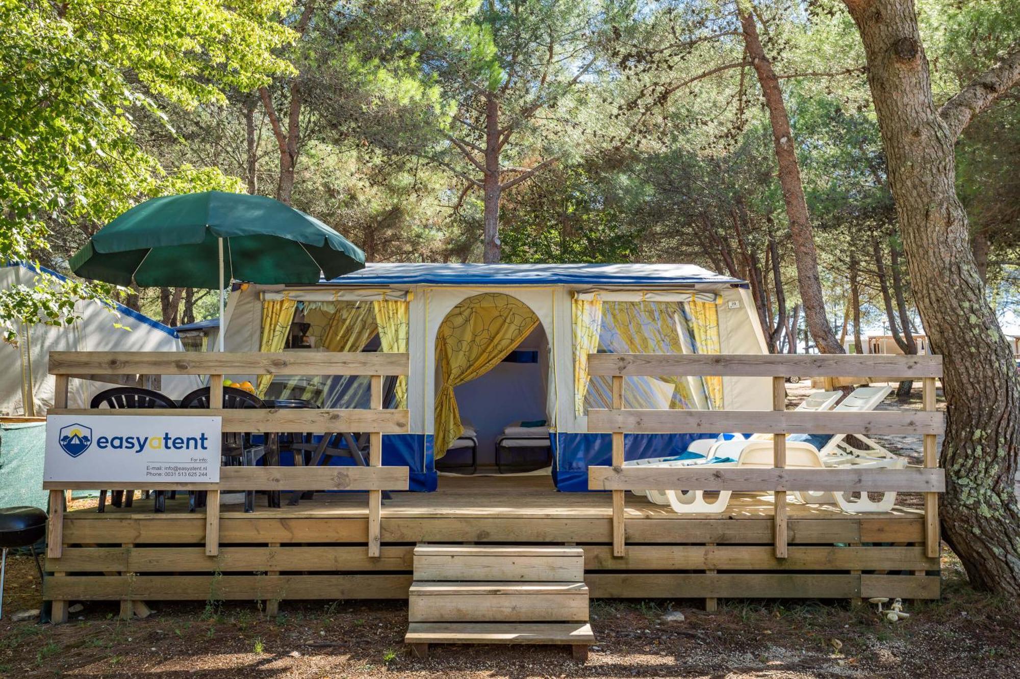 Easyatent Bungalow Tent Lanterna Červar-Porat Habitación foto